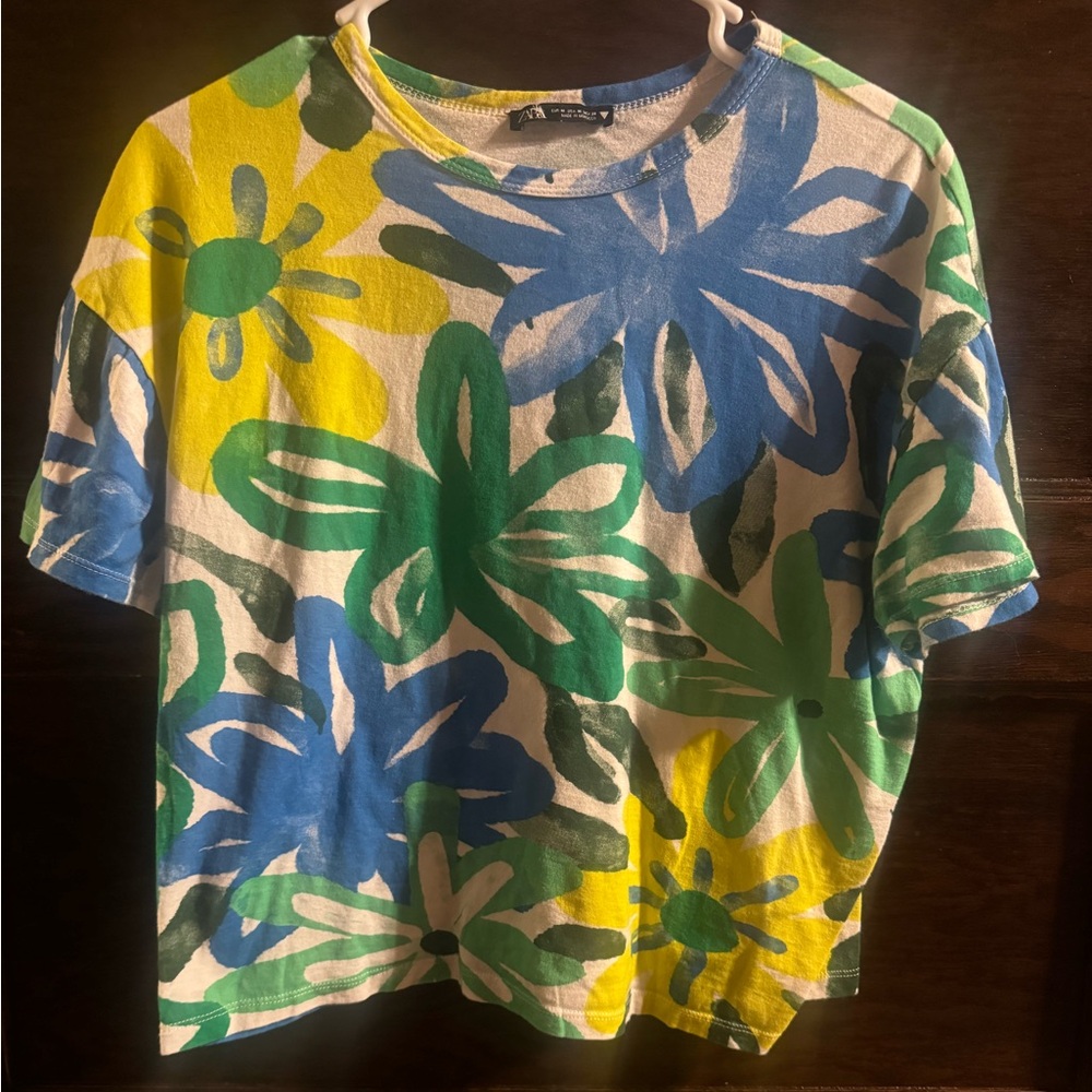 Zara Blue Green Yellow Floral Tee, Size M